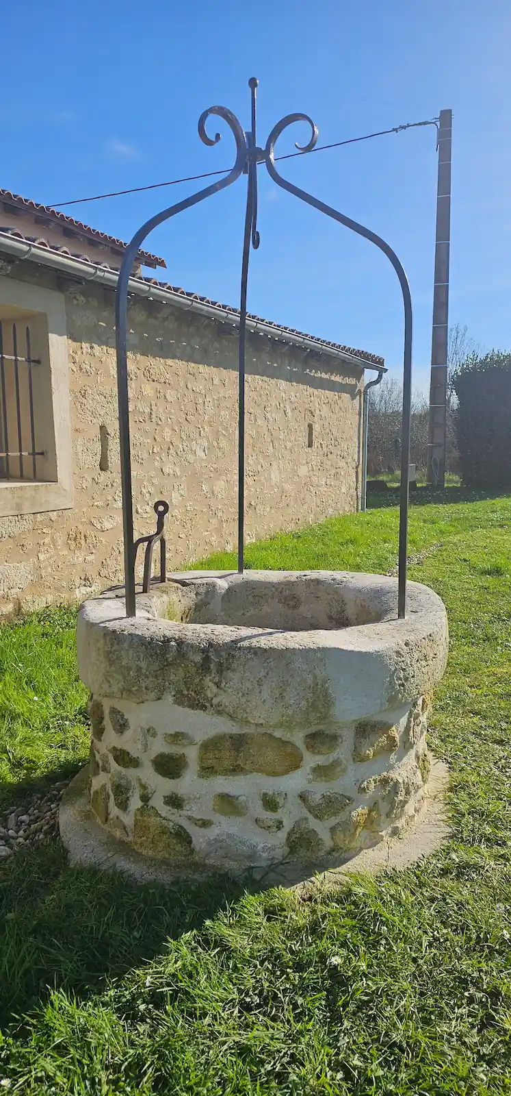 Armature puits fer forgé GMC24 à Saint-Astier